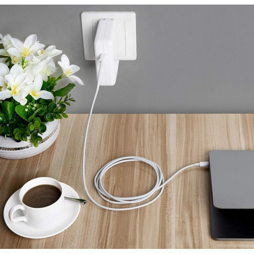 
Сетевое зарядное устройство Apple USB-C мощностью 140 Вт