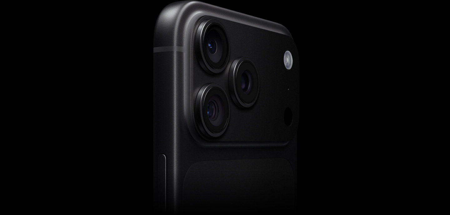 Крупный план системы камер iPhone 18 Pro